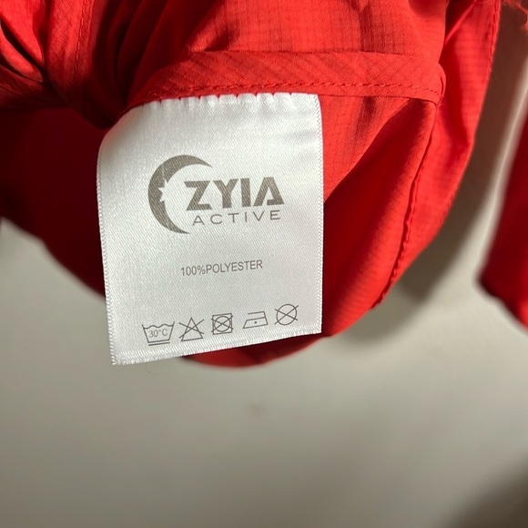 Zyia active Men’s XL red speed jacket - Picture 3 of 8